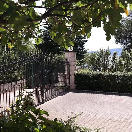 Apartmani Lili Novi Vinodolski Exterior photo