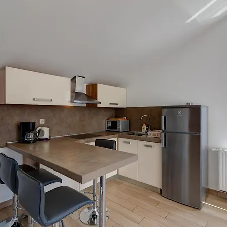Apartmani Lili Novi Vinodolski Exterior photo
