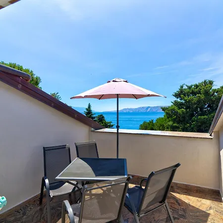 Apartmani Lili Novi Vinodolski Exterior photo