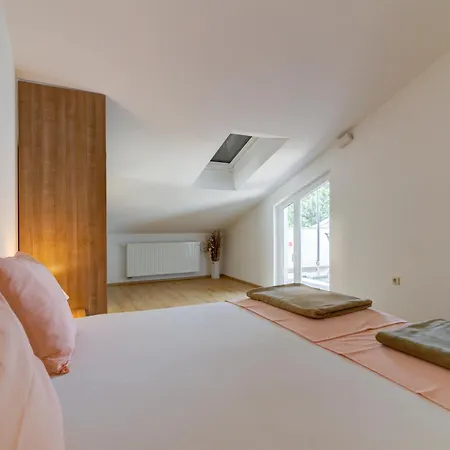 Apartmani Lili Novi Vinodolski Room photo