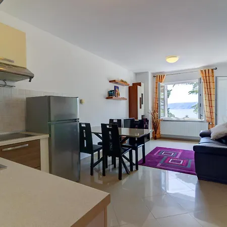 Apartmani Lili Novi Vinodolski Exterior photo