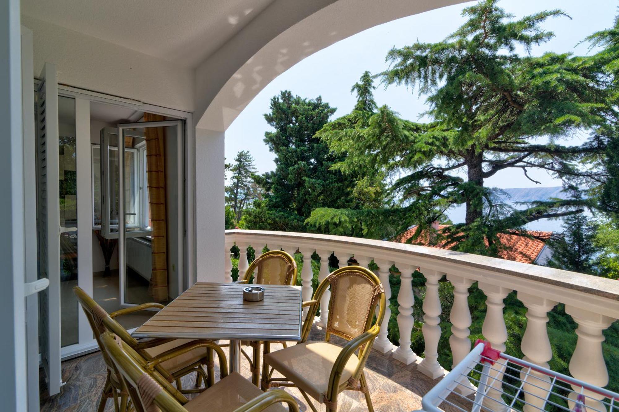 Apartment Lili Novi Vinodolski